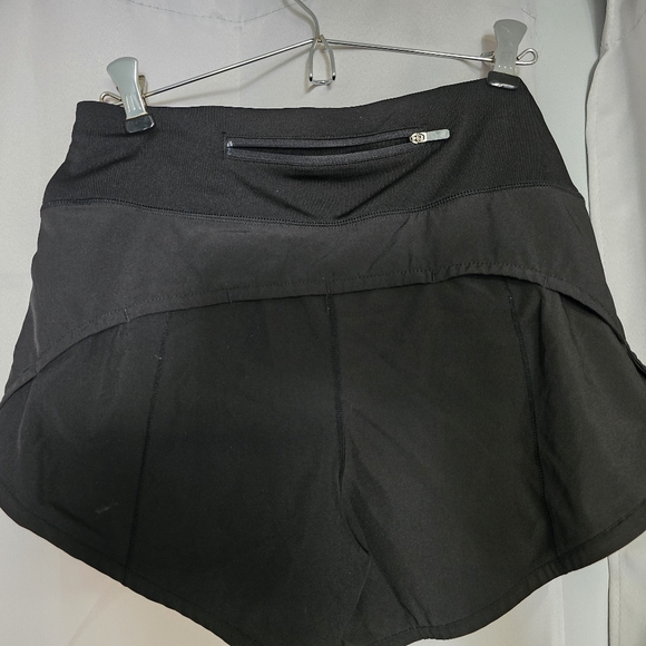 Buc-ee's shorts - Picture 4 of 4